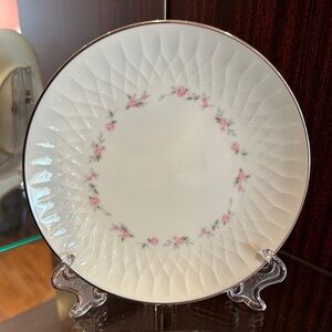Noritake China Cheri Porcelain Dinner Plates Set of 2
